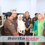 Kajati Makuku Rudy Irmawan Sapa Seluruh Pegawai di Awal Berkantor
